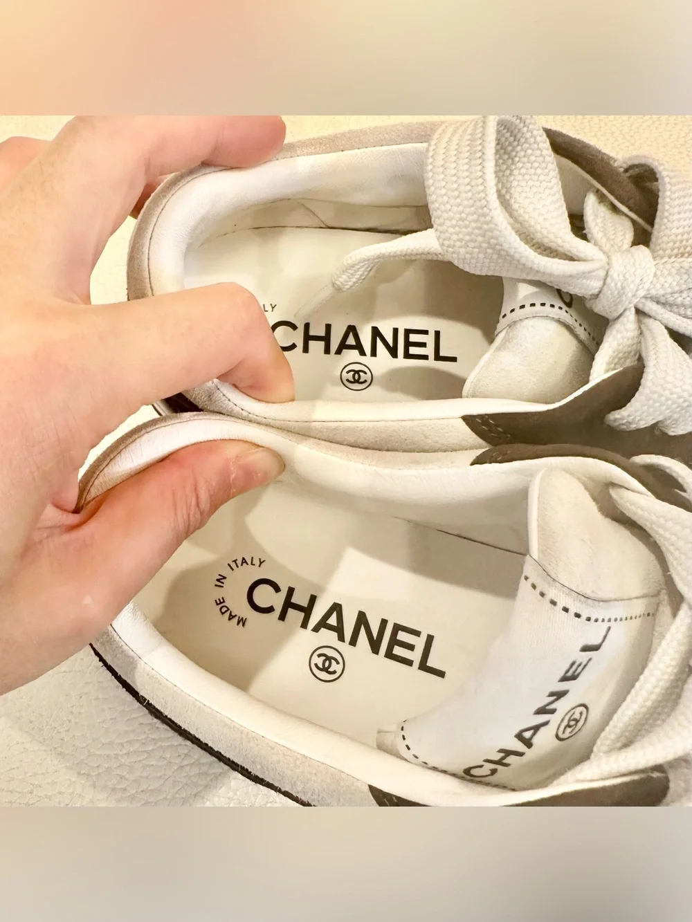 CHANEL authentic low